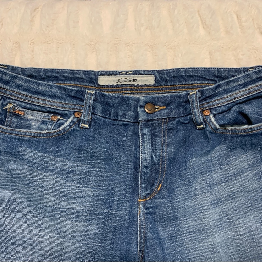 Joe's Blue Denim Jeans Sz 32 Beautiful Feel Demure Girl